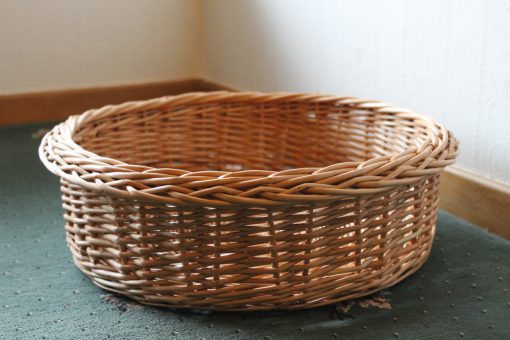 round basket in buff willow